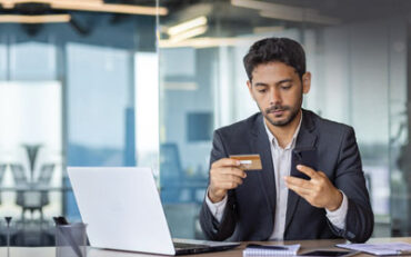 accelerating-credit-card-growth-with-salesforce-for-an-indian-bank-thumb